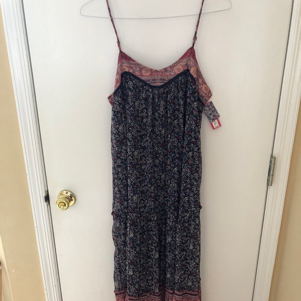 New, Flowy, Floral Maxi-Dress